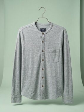 Abercrombie & Fitch Men’s Grey Henley Button-Down Shirt